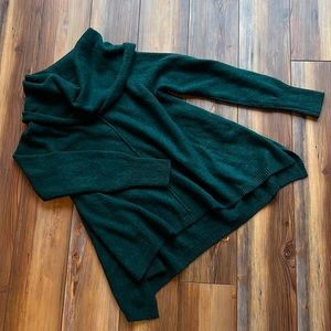 Ruby Moon Anthropologie sweater size medium